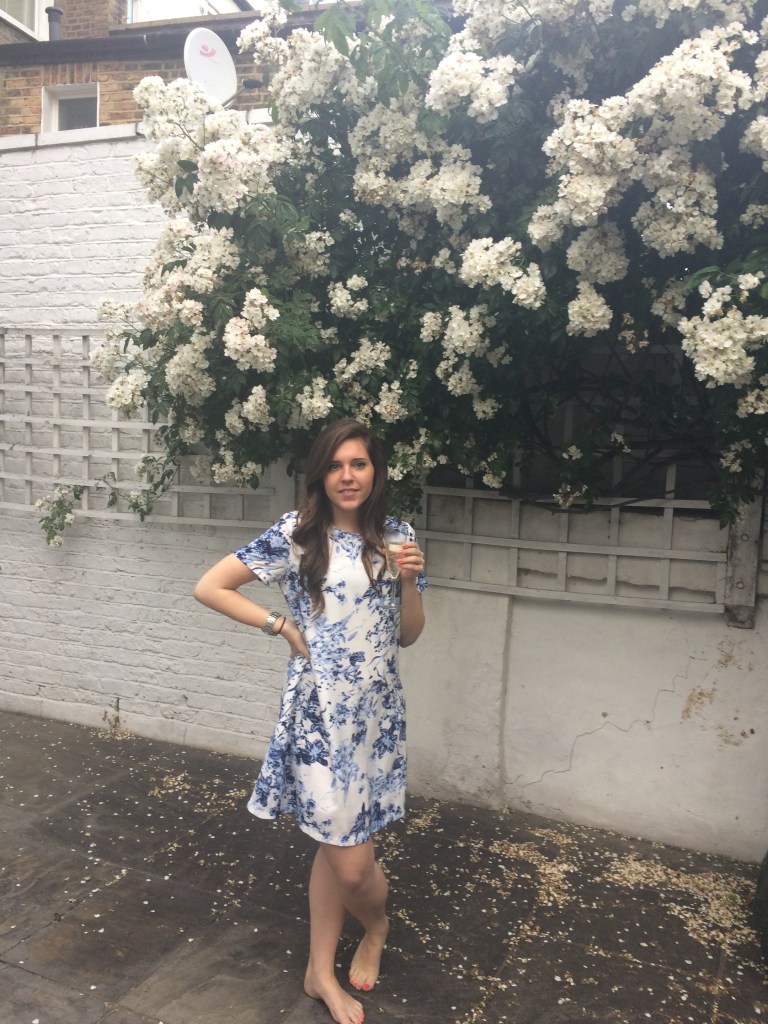 Rebecca in the jardin